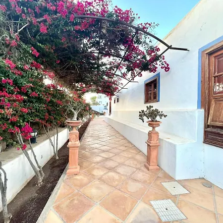 公寓 Doble Con Terraza O Balcon, Desajuno Incluido,wifi Gratis, Piscina